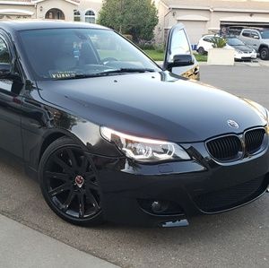 Meet your Posher, Atif